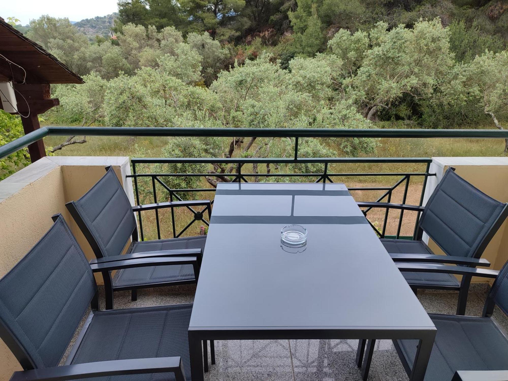 אורמוס פנגיאס Nikos Apartments מראה חיצוני תמונה