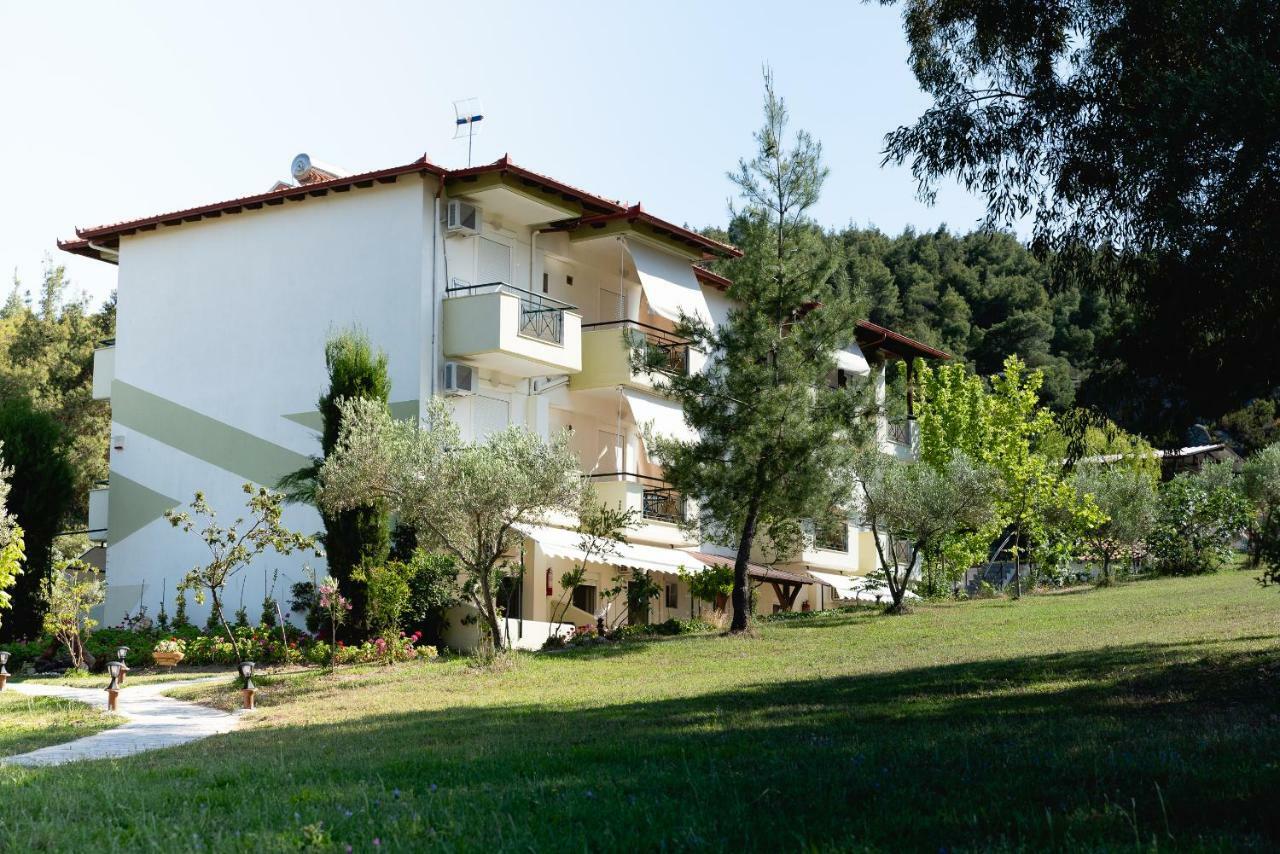 אורמוס פנגיאס Nikos Apartments מראה חיצוני תמונה